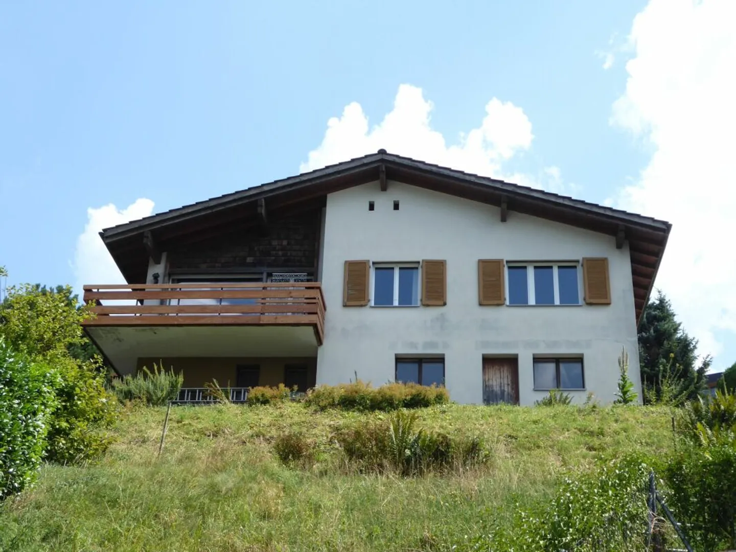 Maison individuelle 4 1/2 pièces avec vue attrayante sur le lac - Photo 1 sur 13