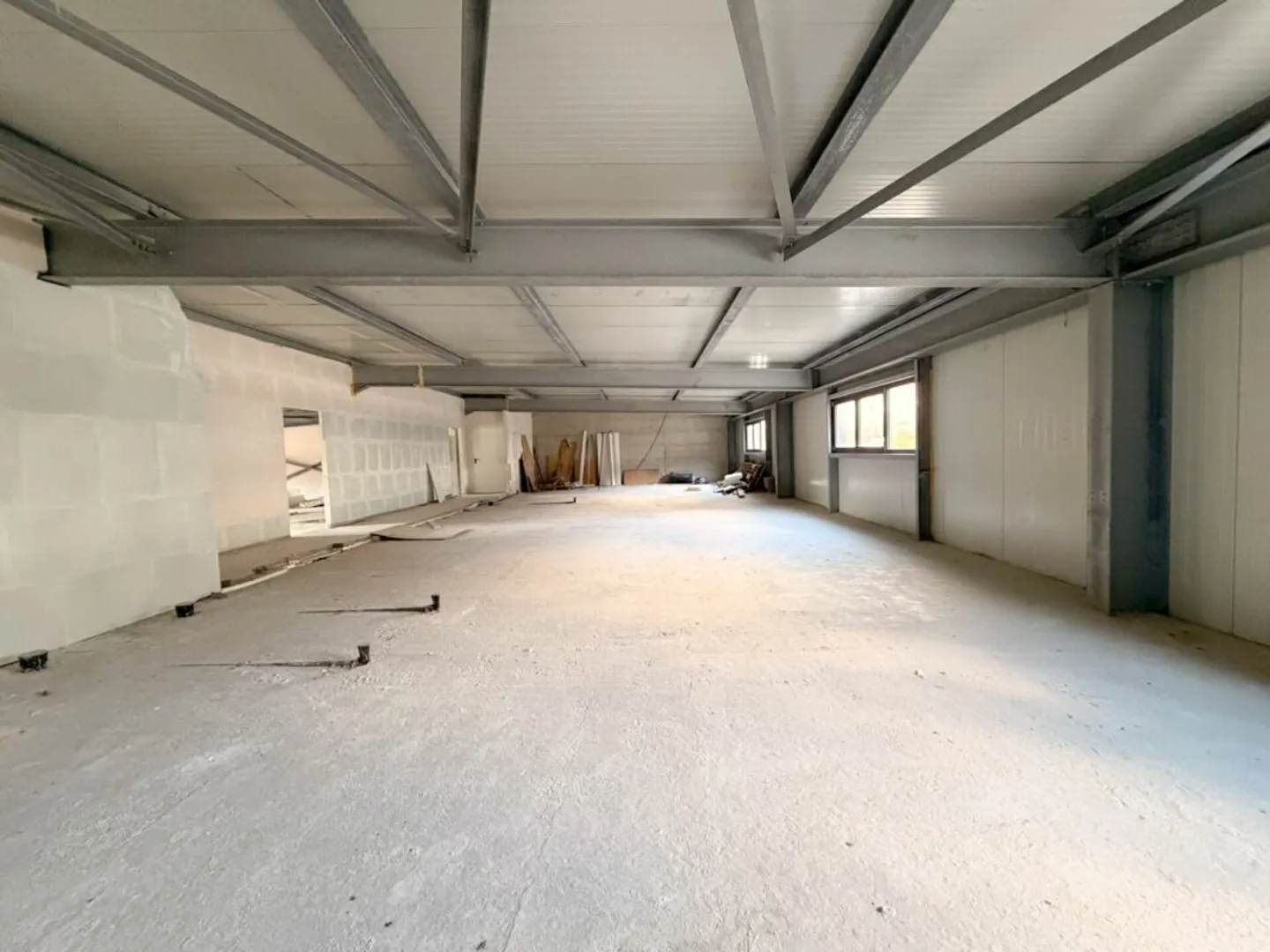 Espace de Bureau Moderne à Saxon - Photo 5 sur 5