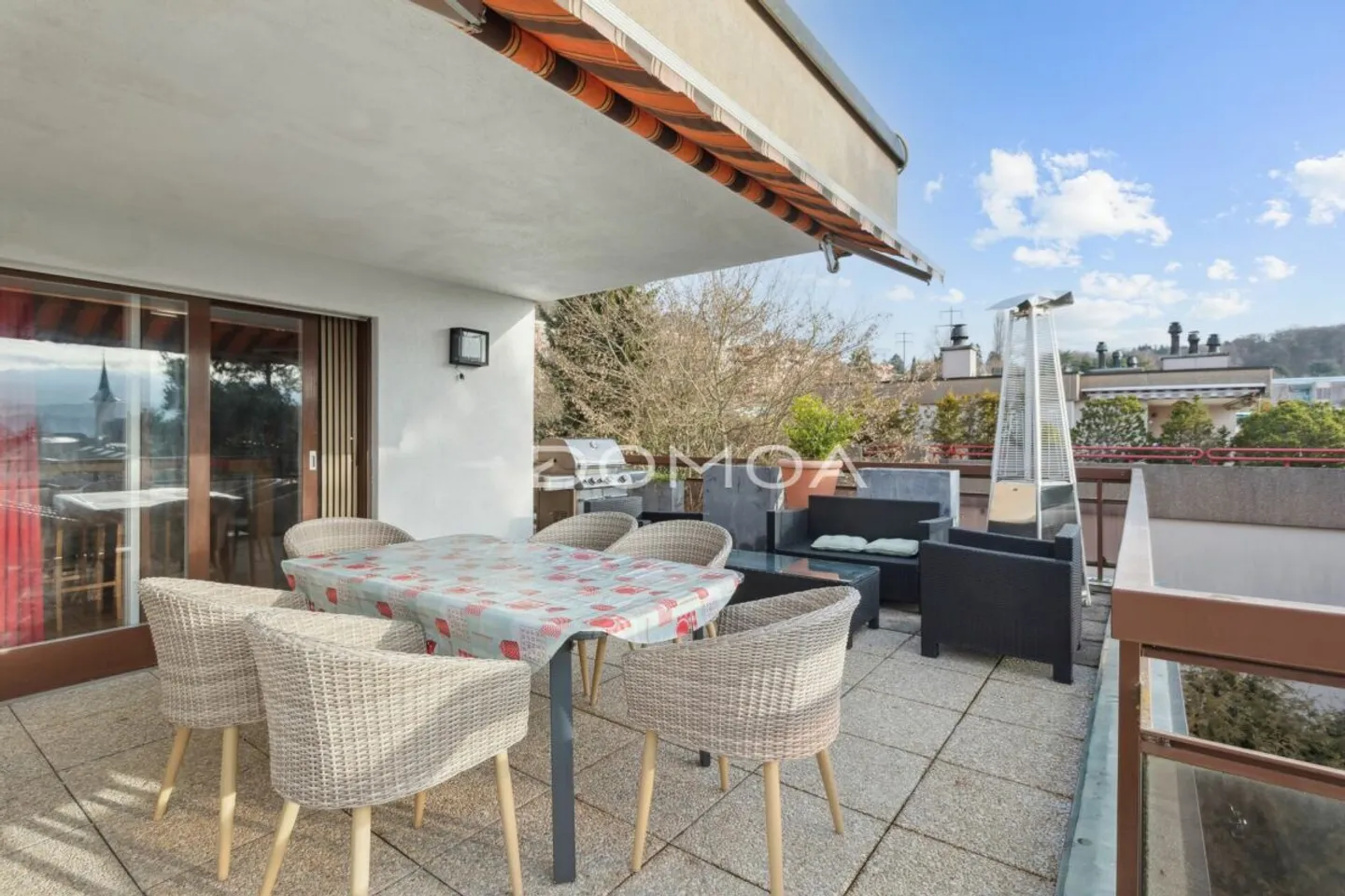 Attico eccezionale con terrazza panoramica nel cuore del Grand Friburgo - Foto 2 di 13