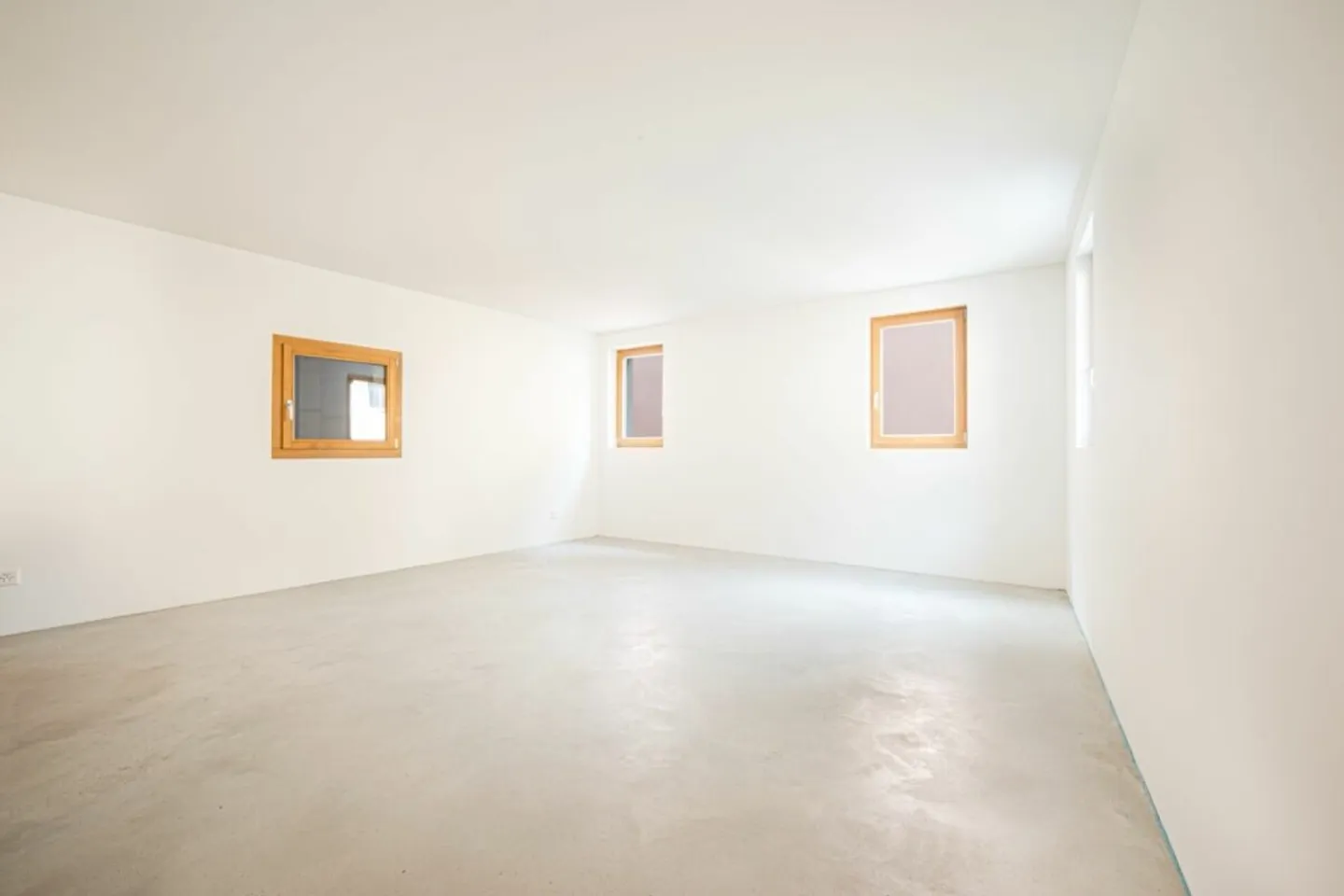 Stunning designer house for rent - Photo 7 of 11