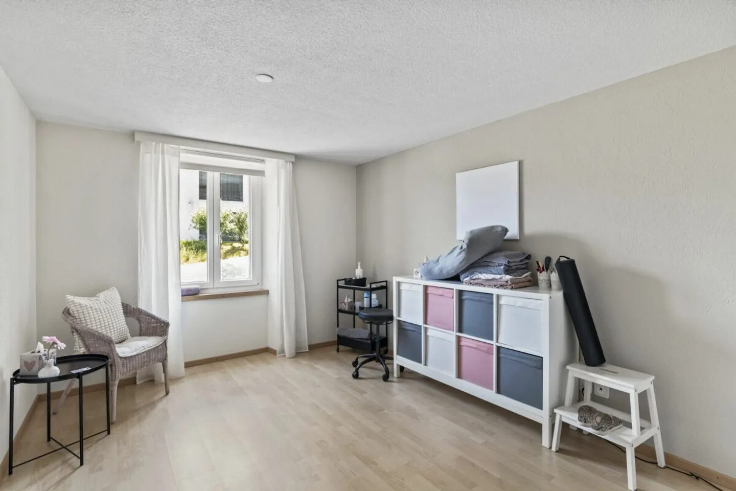 8.5-room detached house with 2.5-room granny flat, large garage and storage areas - Photo 11 of 13