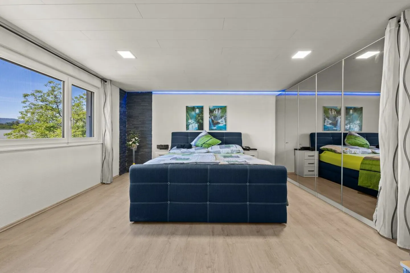 SPACIOUS LIVING IN A QUIET ENVIRONMENT - Photo 9 of 12