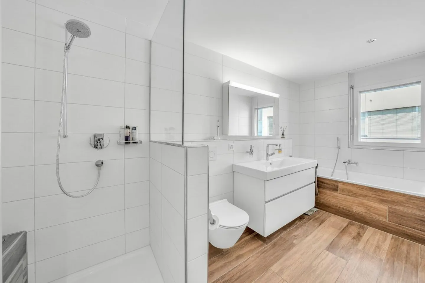 4.5-Room Apartment - Photo 7 of 12