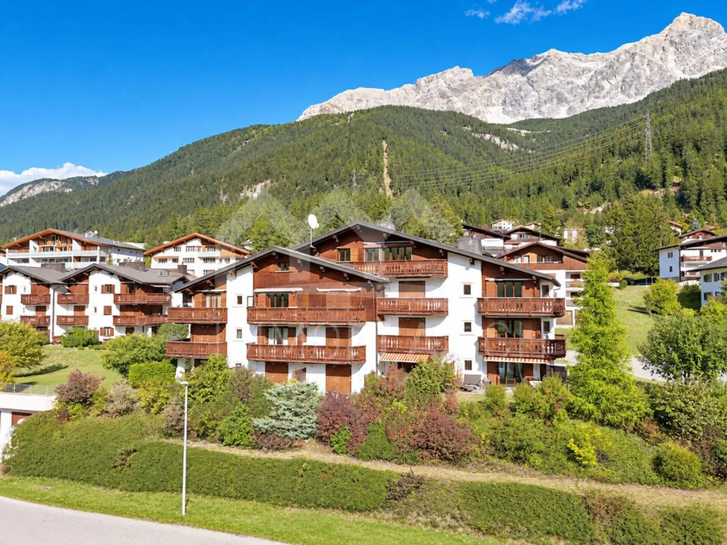 Appartement de vacances spacieux de 1½ pièce ensoleillé au sud - Photo 1 sur 5