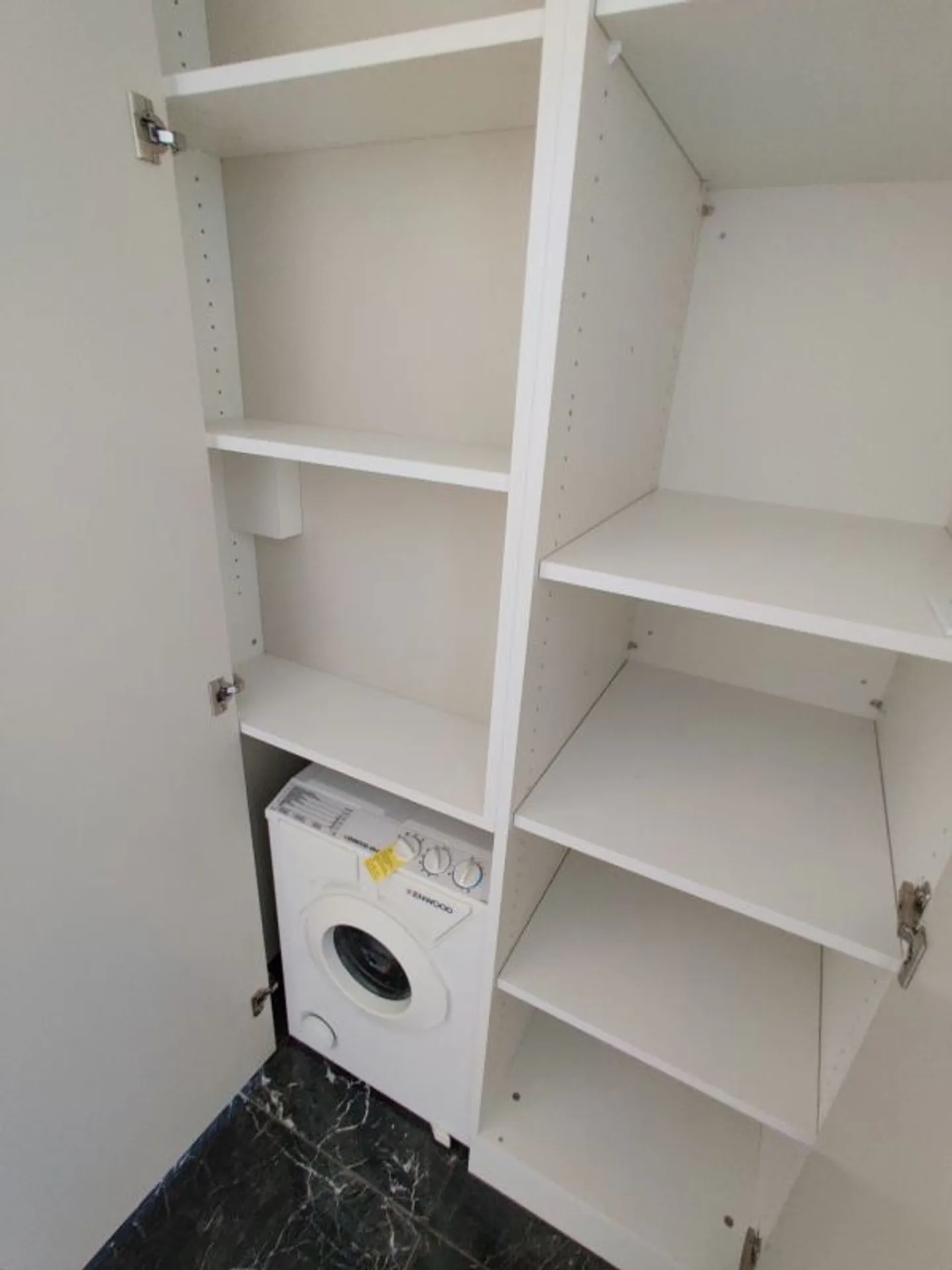 Exklusives Studio mit Balkon - Foto 6 von 6