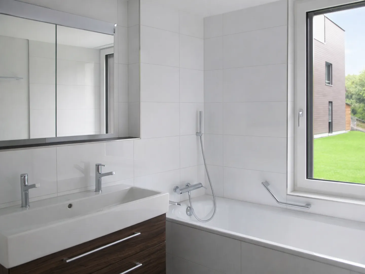 Appartamento giardino moderno con vista mozzafiato - Foto 7 di 13