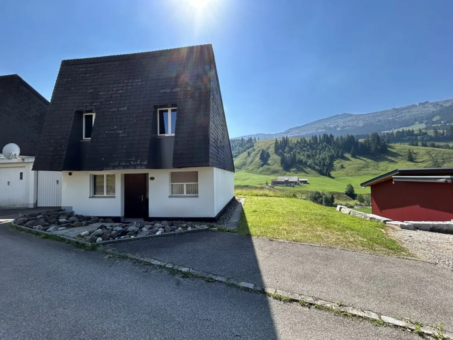 Maison Charmante avec Vue sur le Jardin - Photo 10 sur 11