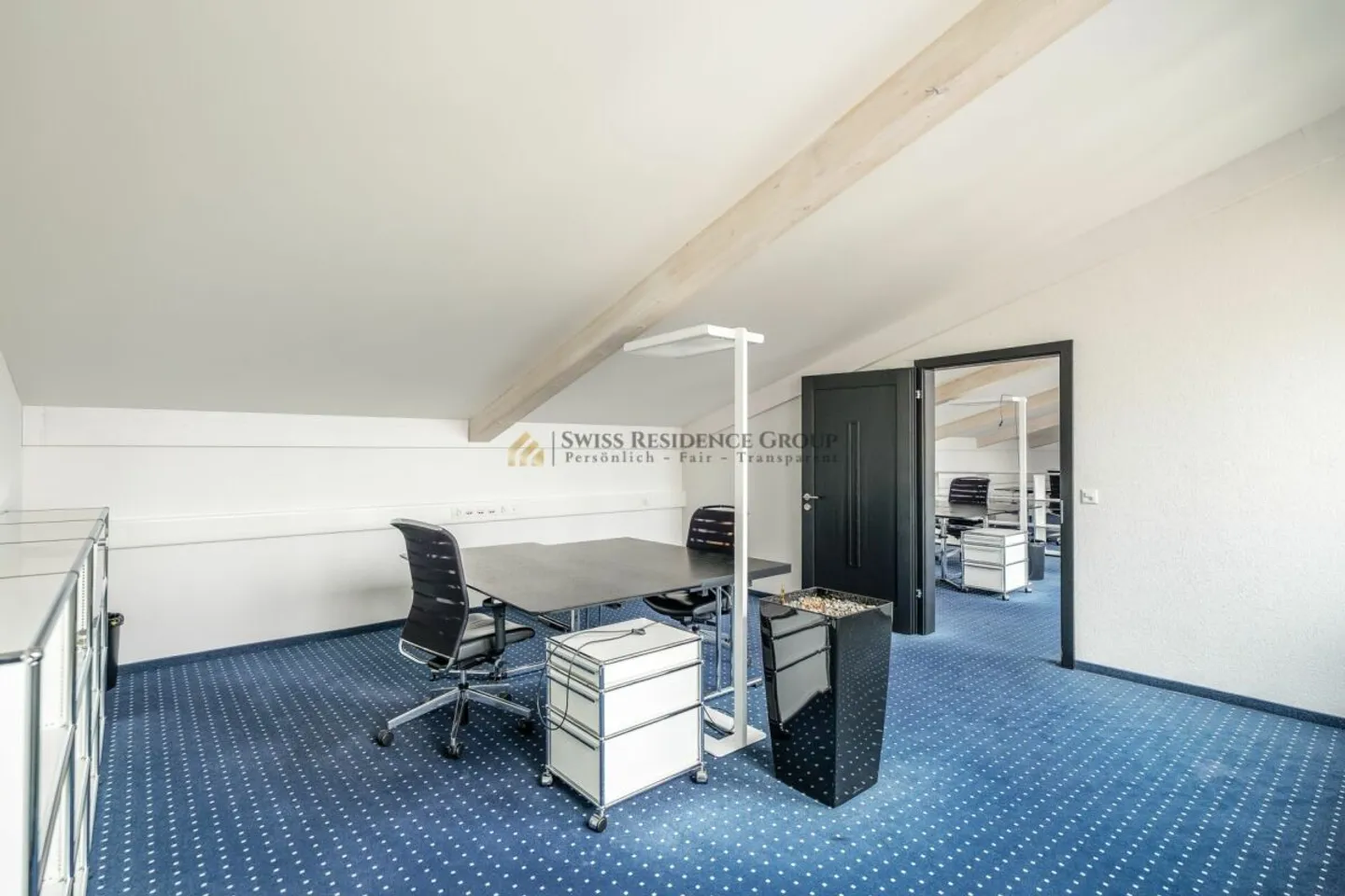 Versatile Office Space in a Central Location - Modern, Flexible and Easily Accessible - Photo 3 of 6