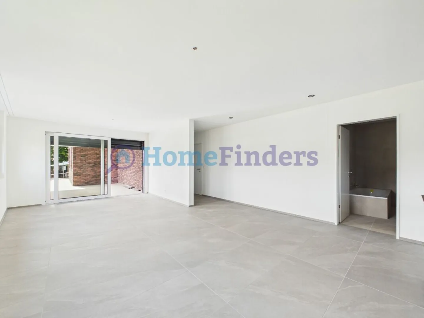 Modernes Apartment mit grosser Terrasse - Foto 3 von 11