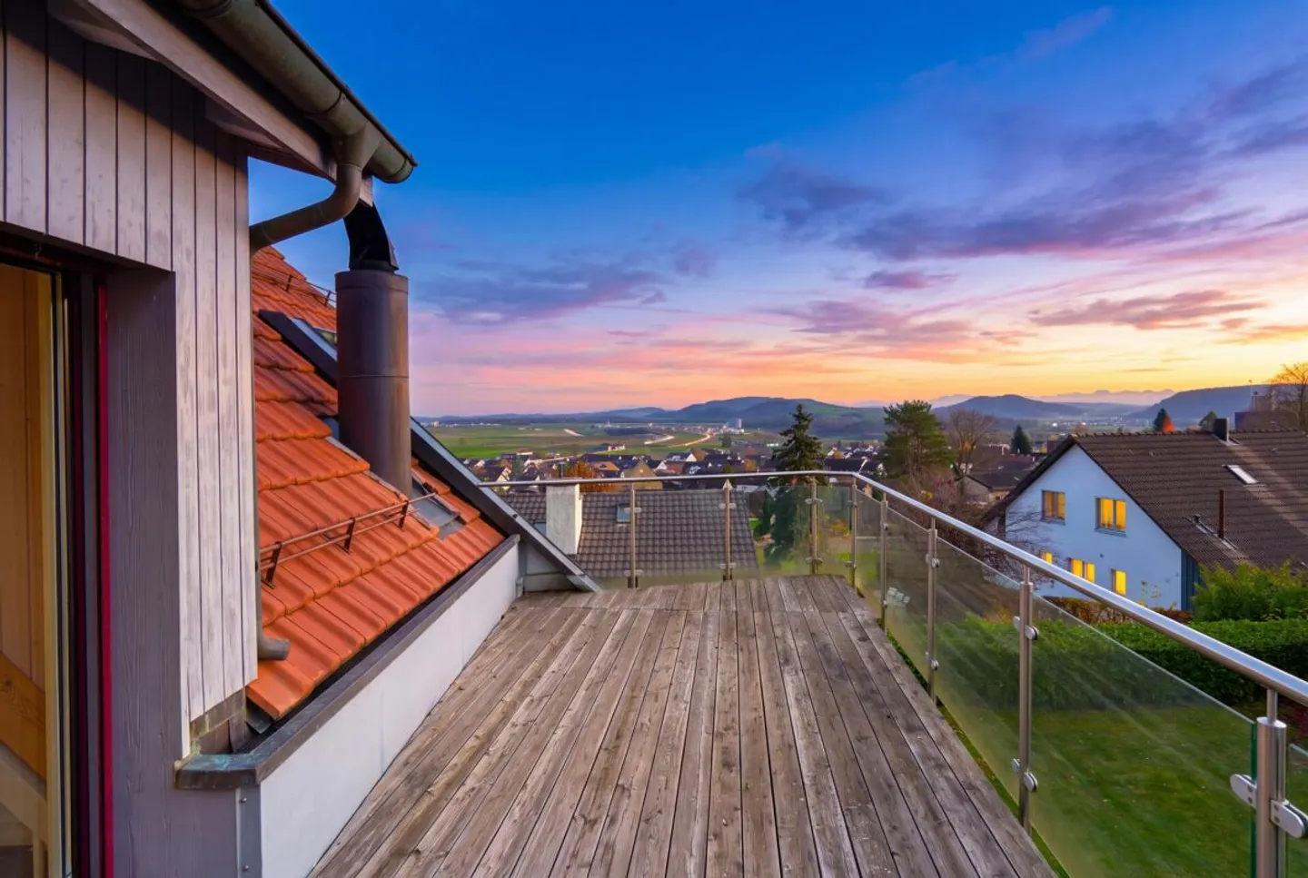 Exklusive Familienhaus mit Garten - Foto 1 von 12