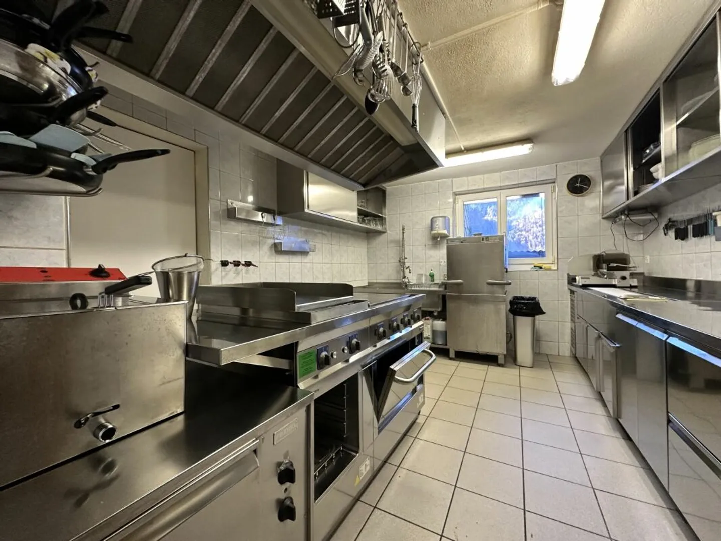 Exploitation gastronomique dans le Klöntal calme et idyllique - Photo 4 sur 11