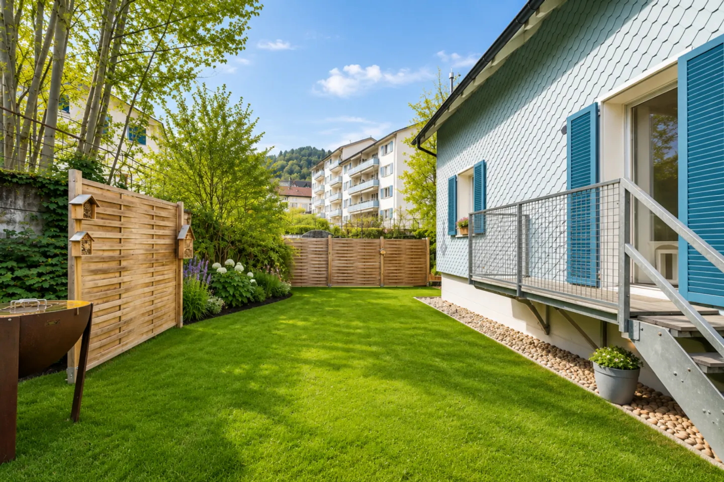 Familial. Lumineux. Central 5.5 Pièces Maison Individuelle à Oberuzwil - Photo 3 sur 13
