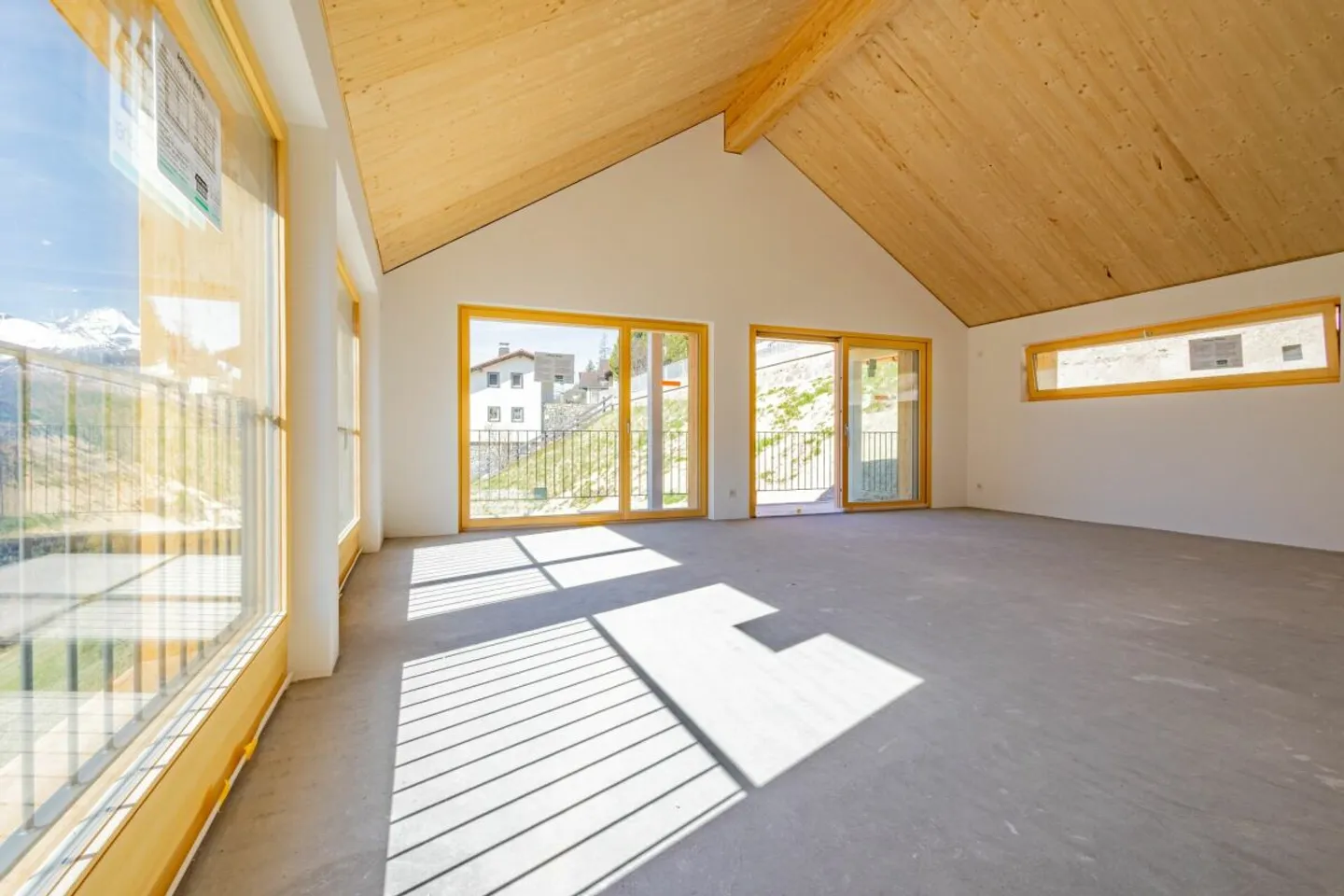 Charmantes Chalet mit Bergsicht - Foto 5 von 12