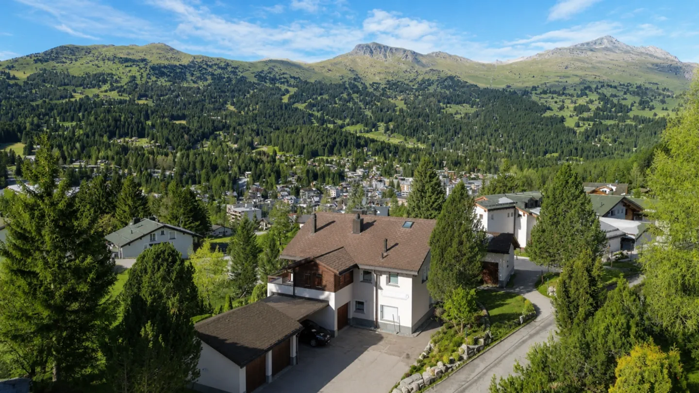 Charmante appartement 3 pièces sur le versant ensoleillé de Lenzerheide - Photo 12 sur 13
