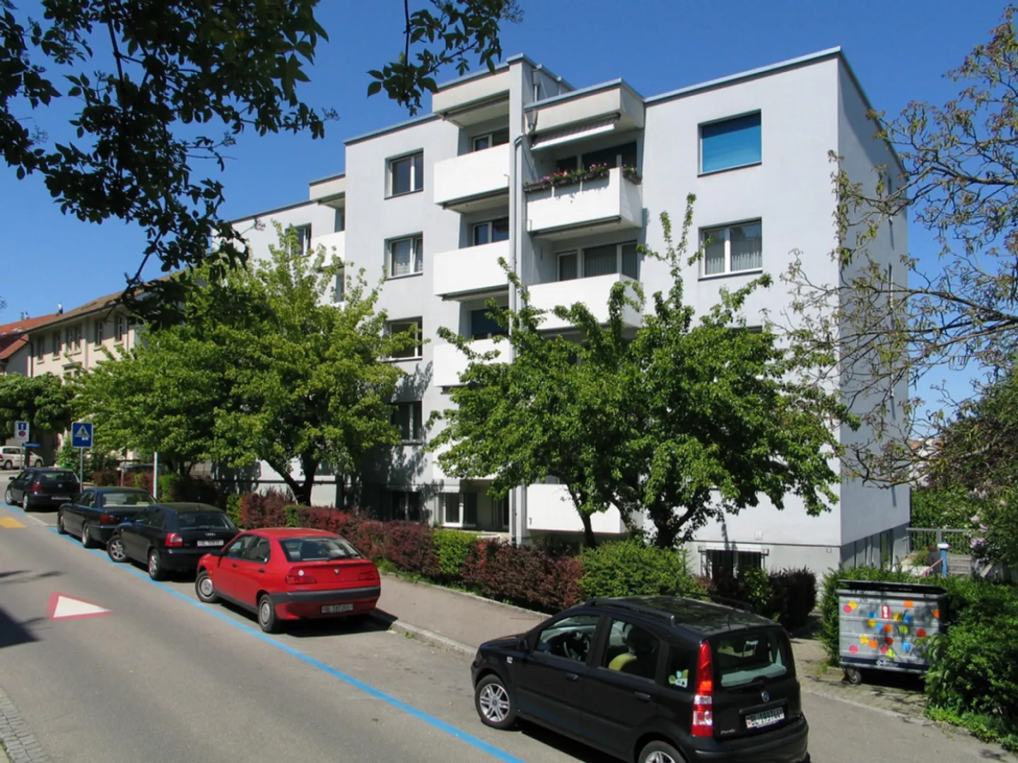 Charming, renovated 2.5-room apartment in Binningen - Photo 12 of 12