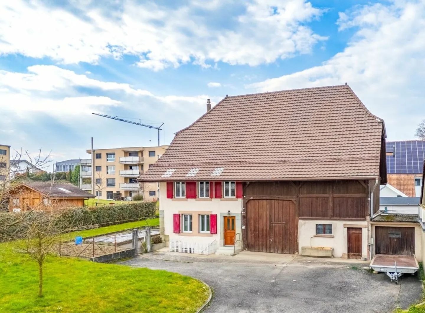 Antica casa di villaggio con grande potenziale di sviluppo - Foto 1 di 6
