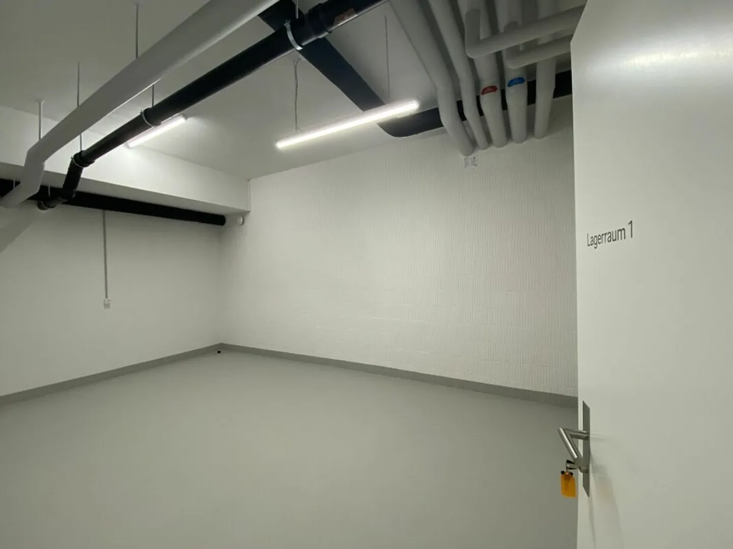 Storage Room for Rent - Photo 3 of 3