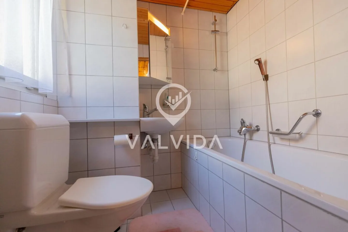 Appartamento 2.5 stanze n. 7 - luminoso e funzionale con porta di collegamento - Foto 8 di 9