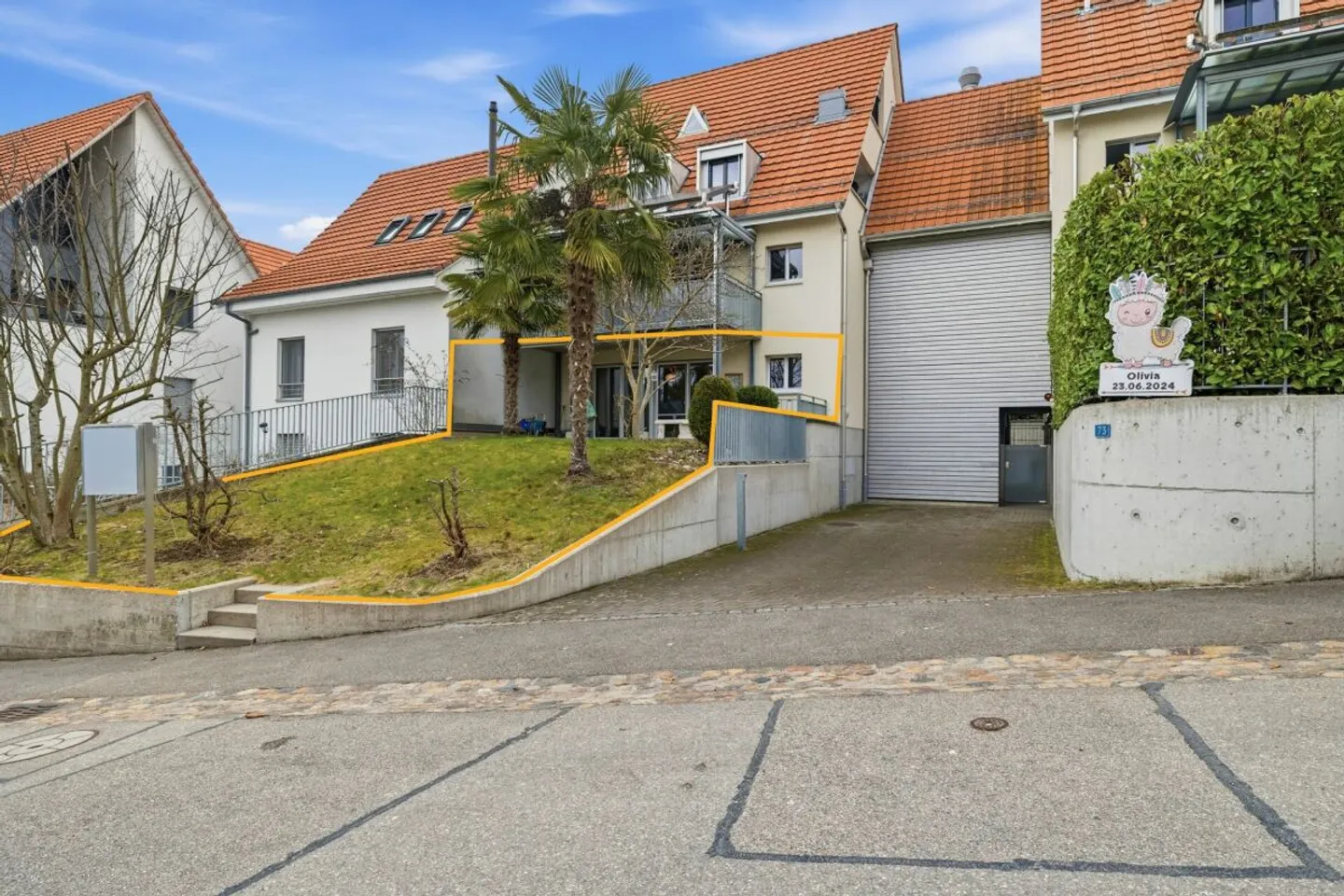 Felicità abitativa moderna con patio e giardino a Pfeffingen - Foto 13 di 13