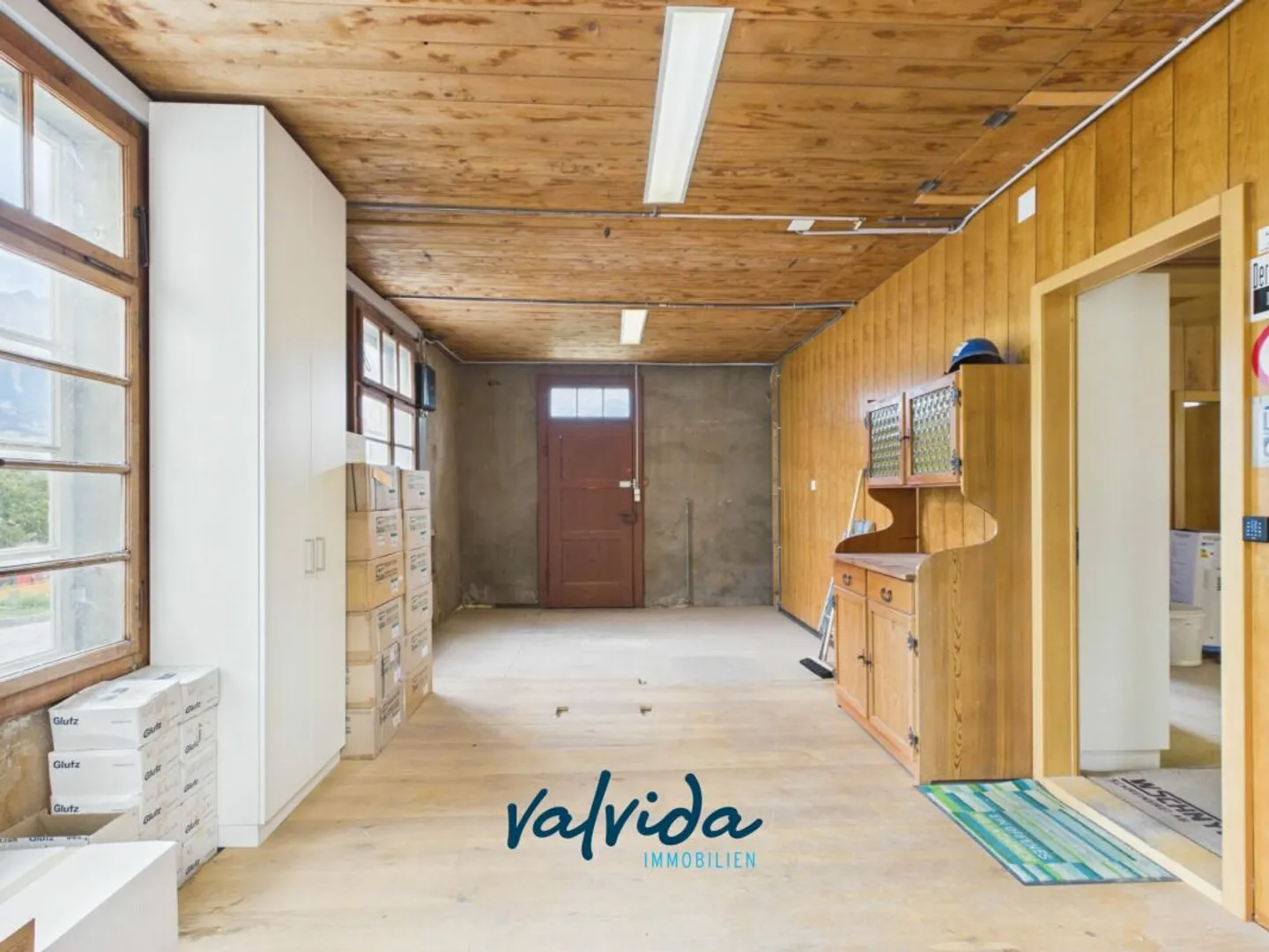 Interessante spazio commerciale con usi versatili - Foto 3 di 10