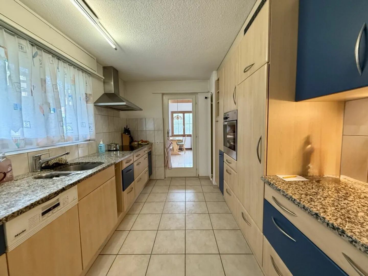 Your Home with a View - Sunny Single-Family House in a Quiet Hillside Location in Muhen - Photo 8 of 13