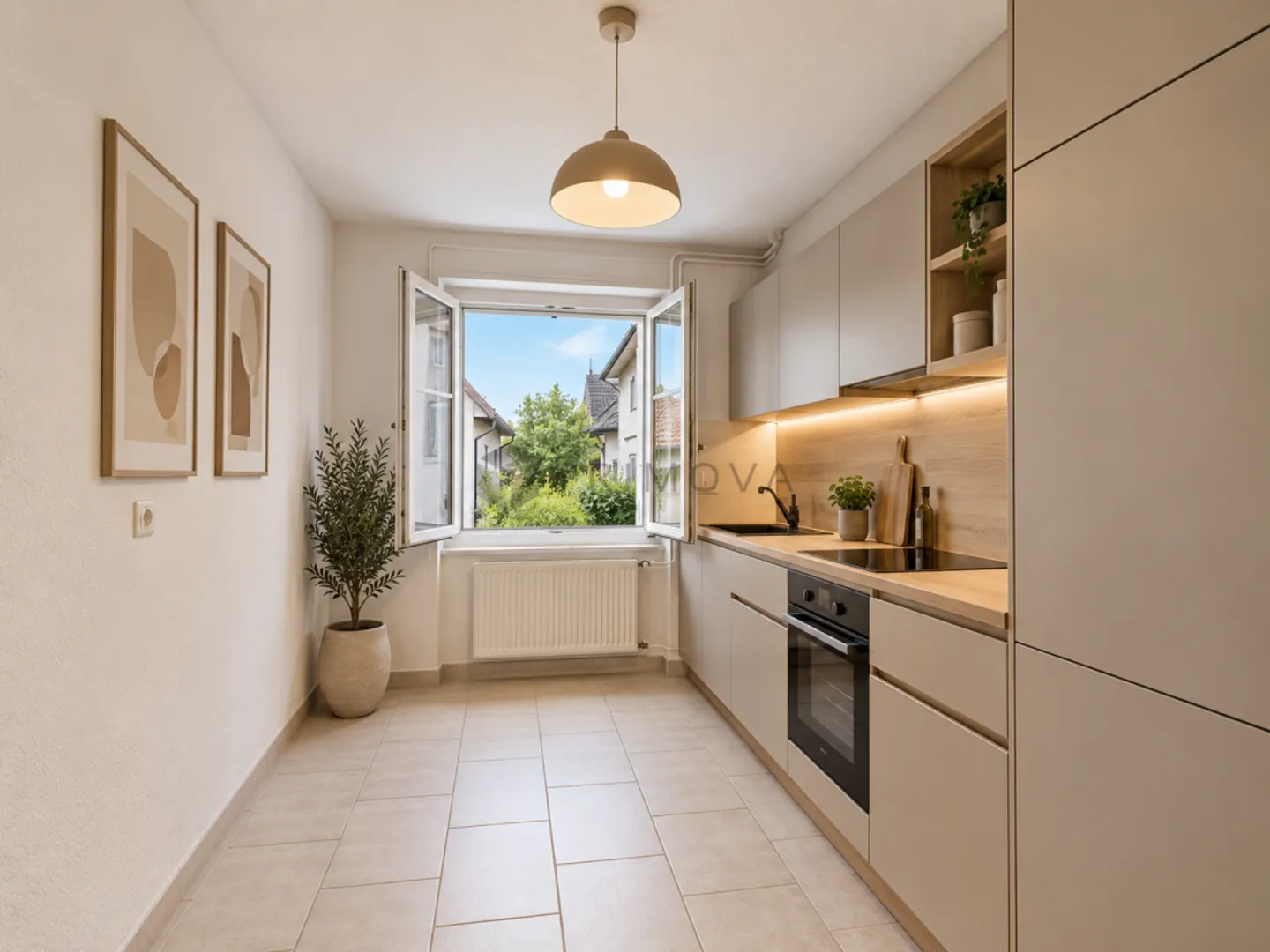 Two apartments under one roof - Photo 3 of 13