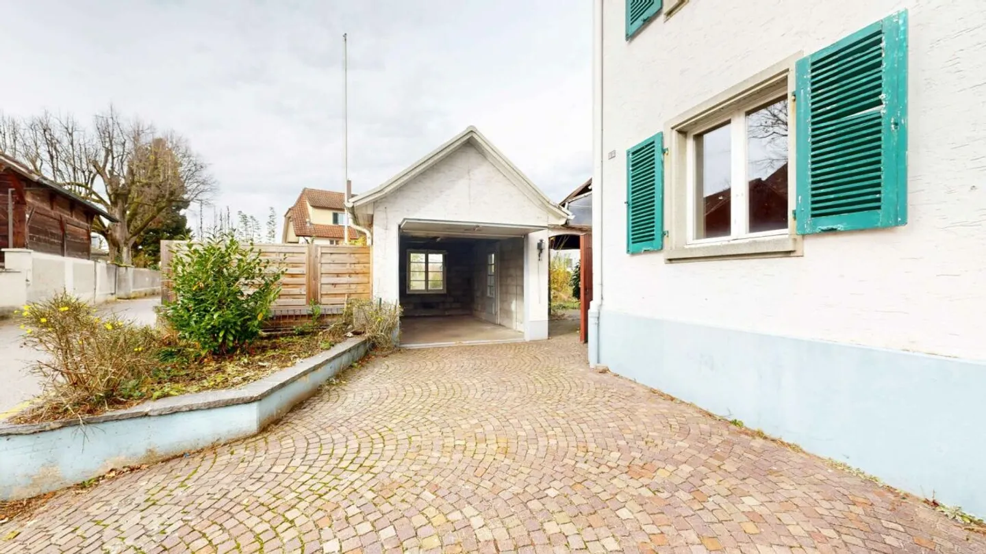 Detached Single-Family House in the Heart of Lotzwil - Photo 13 of 13