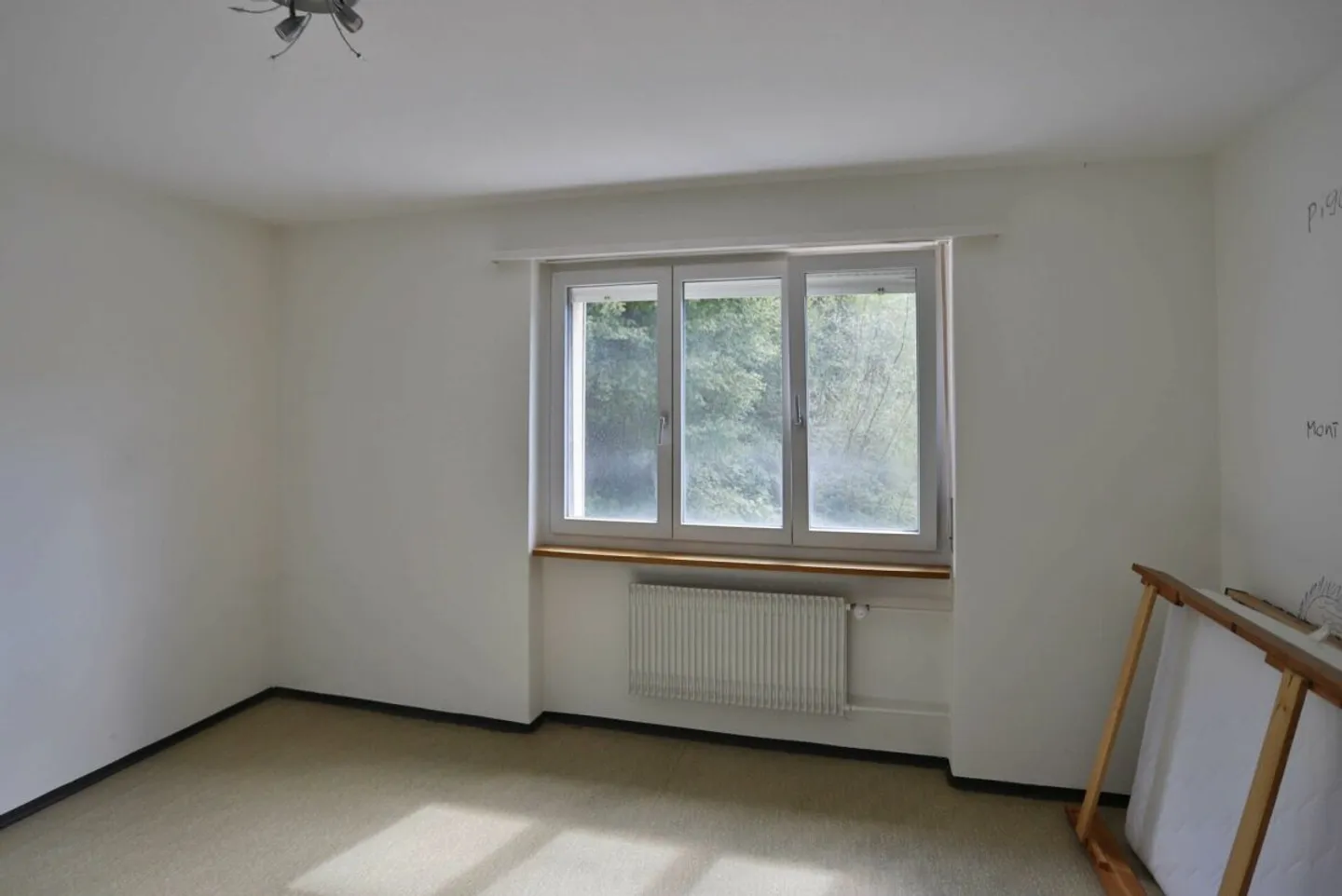 Appartement loué de 4.5 pièces avec plan d'étage pratique - Photo 6 sur 7