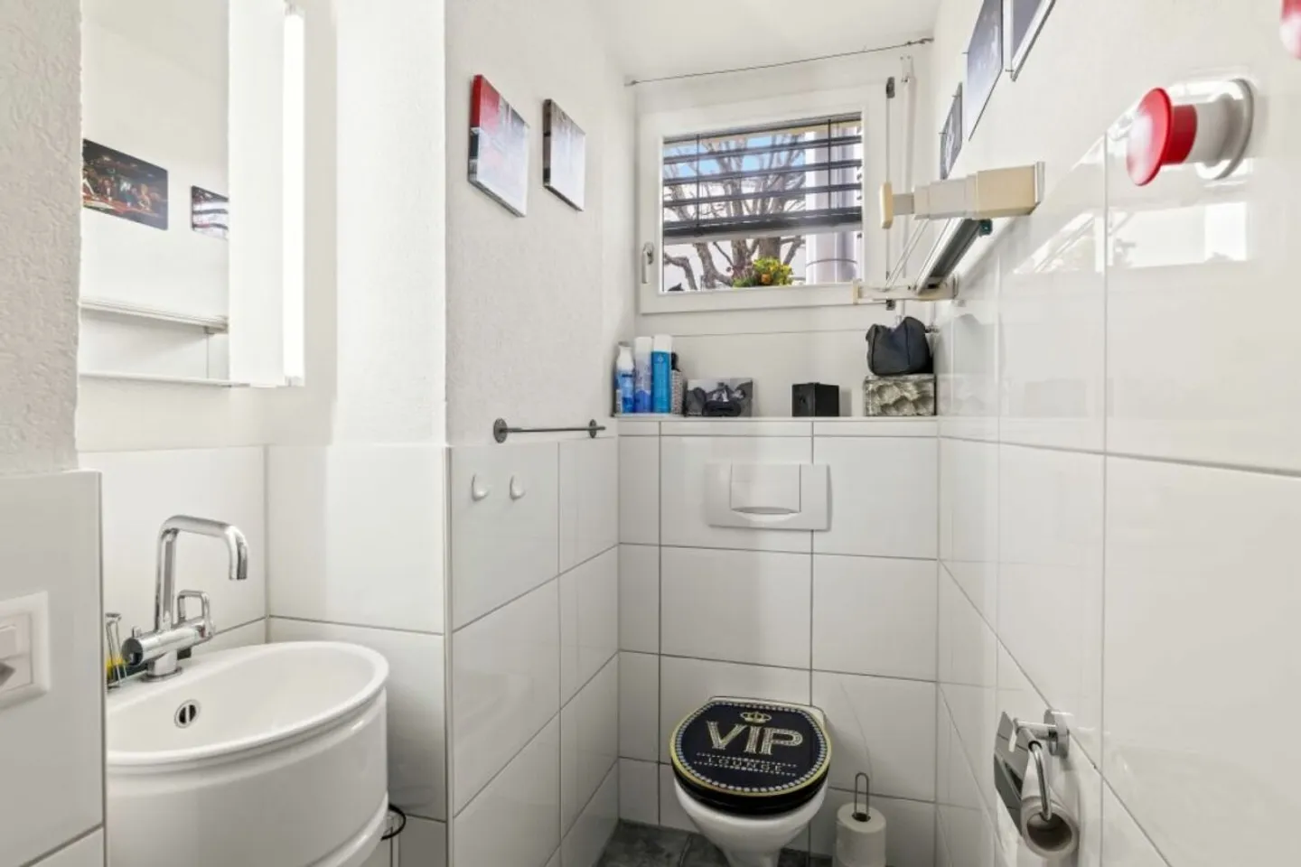 Corner Row House - Photo 10 of 13