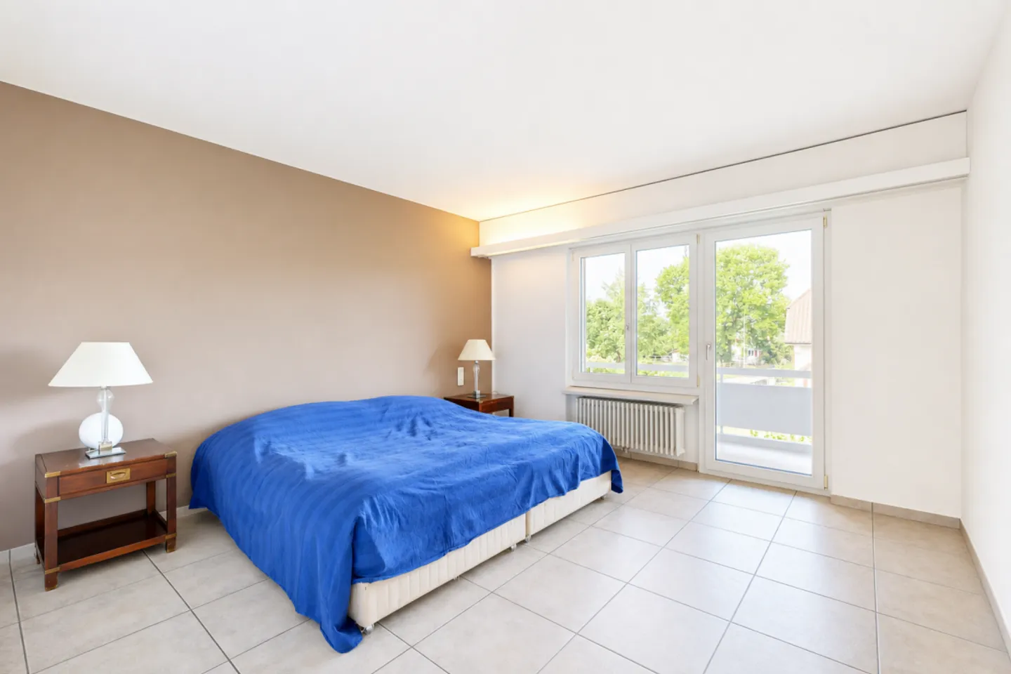 Well-maintained condominium in Kaiseraugst village - Photo 10 of 13