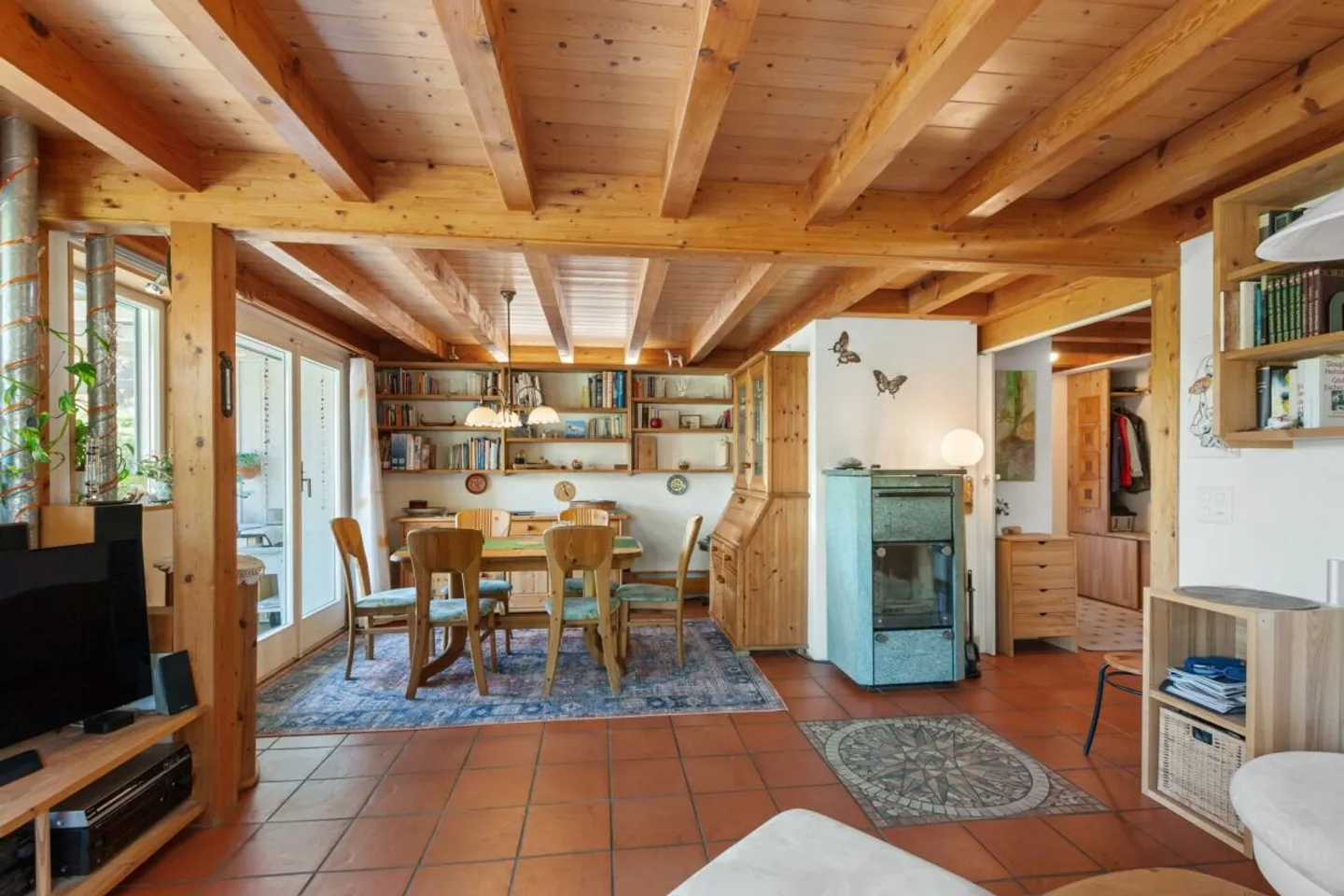 Affascinante casa unifamiliare di 6,5 stanze a Wittenwil vicino ad Aadorf - Foto 5 di 13