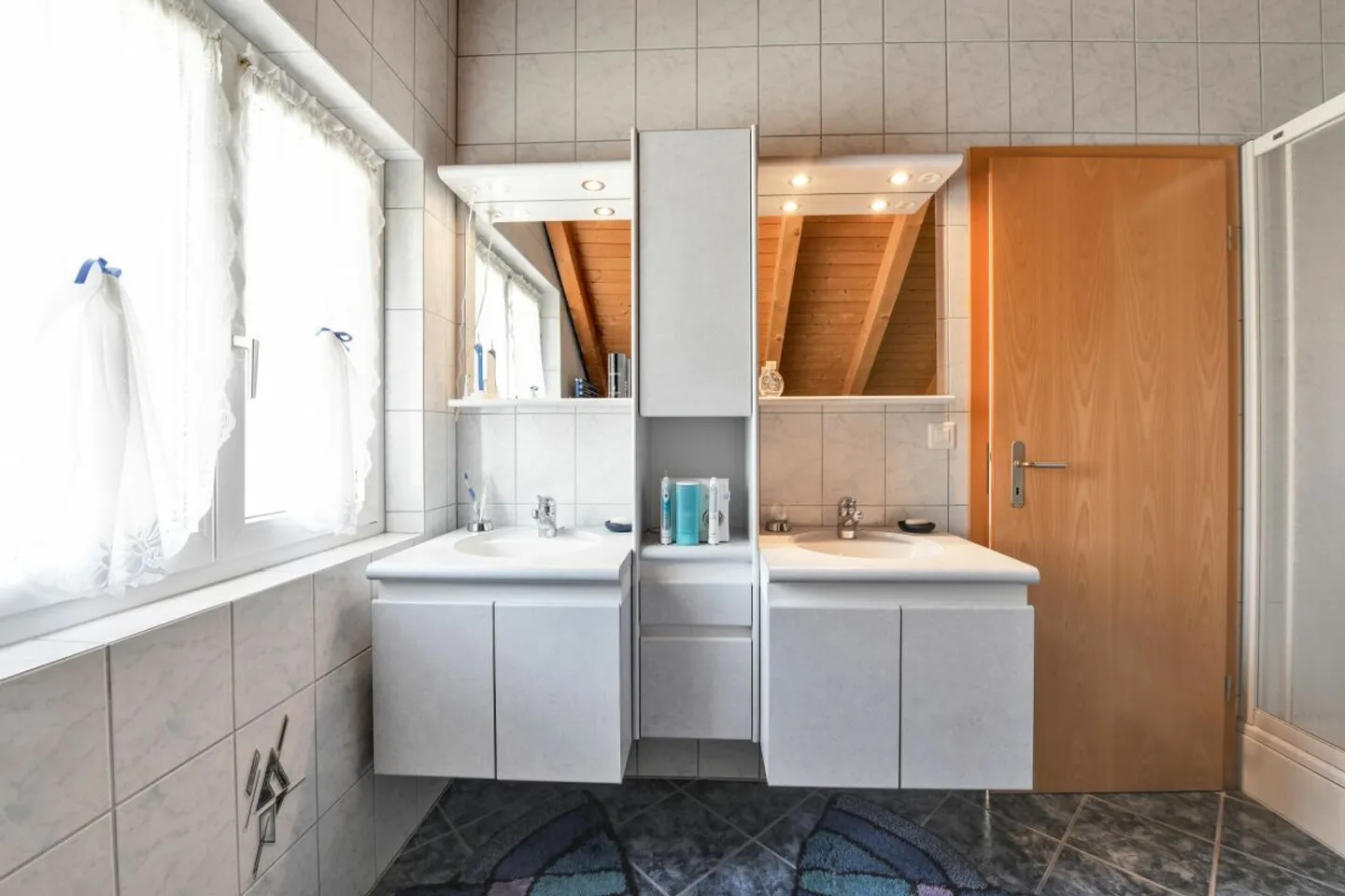 Charmantes Familienhaus in der Natur - Foto 13 von 13