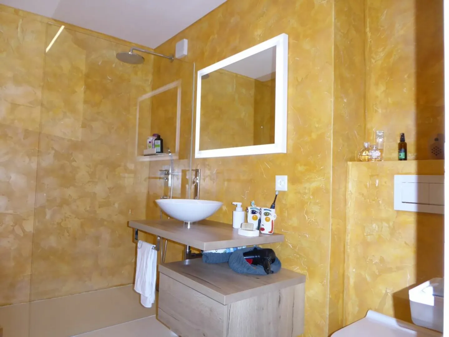 Appartamento 4 1/2 stanze con un posto auto nel garage sotterraneo - Foto 13 di 13