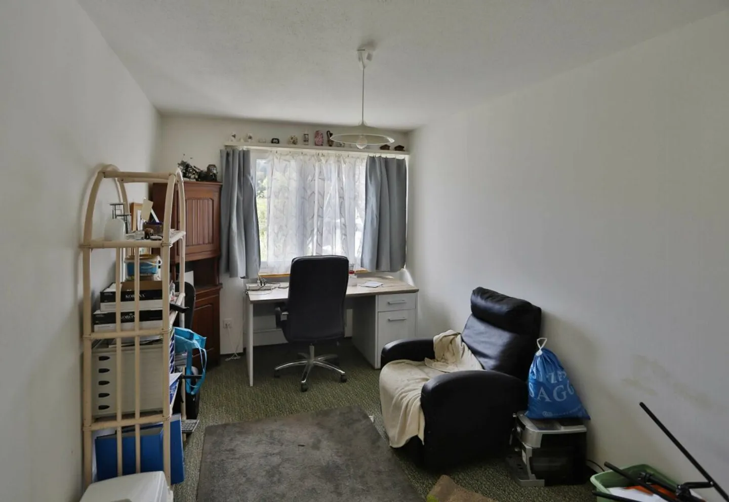 Appartement loué de 4.5 pièces avec vue sur la verdure - Photo 6 sur 8