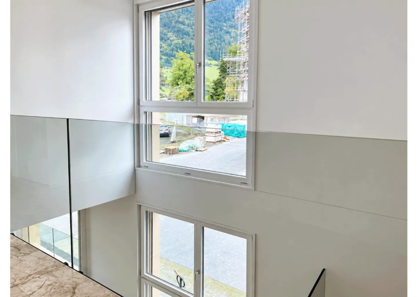 Appartement en duplex de 5,5 pièces luxueux - Photo 10 sur 13
