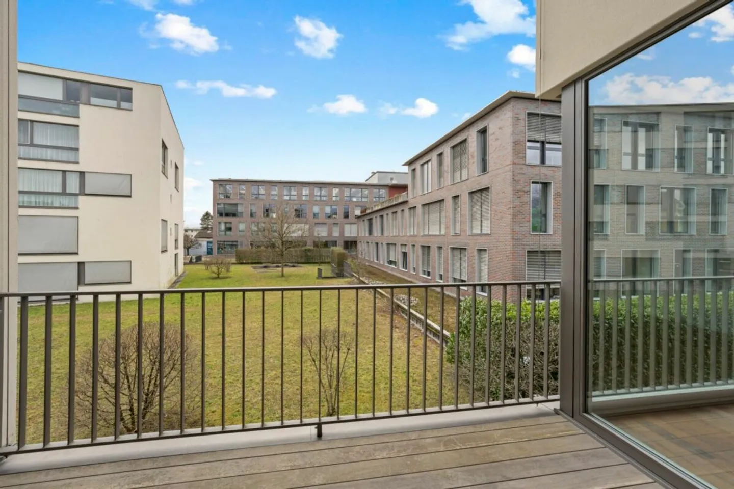 Appartamento moderno in edificio di architettura Pile UP a Rheinfelden - Foto 4 di 13