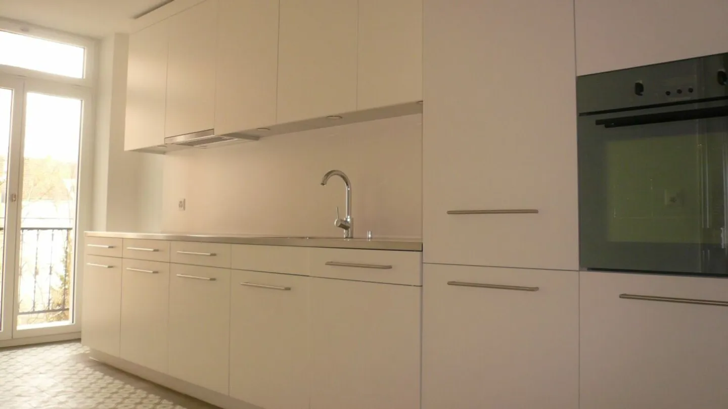 Quiet & Central: Your Dream Apartment in Lucerne's Neustadt - Photo 8 of 11