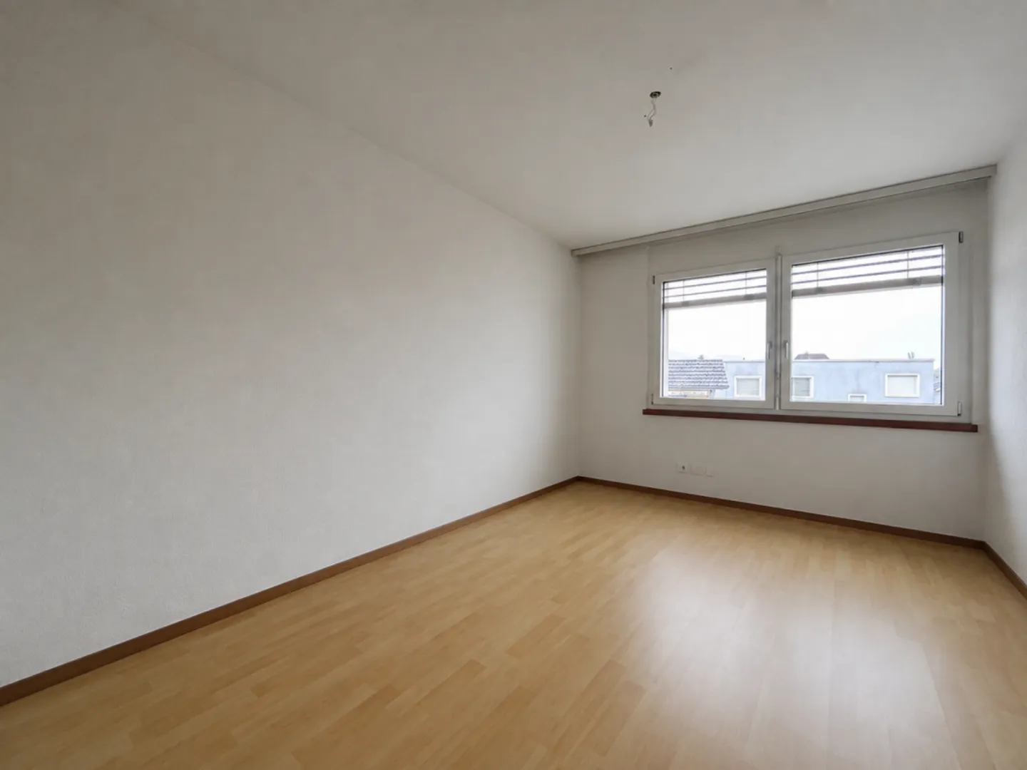 Affordable 4.5-room apartment in the heart of Schötz - Photo 4 of 7