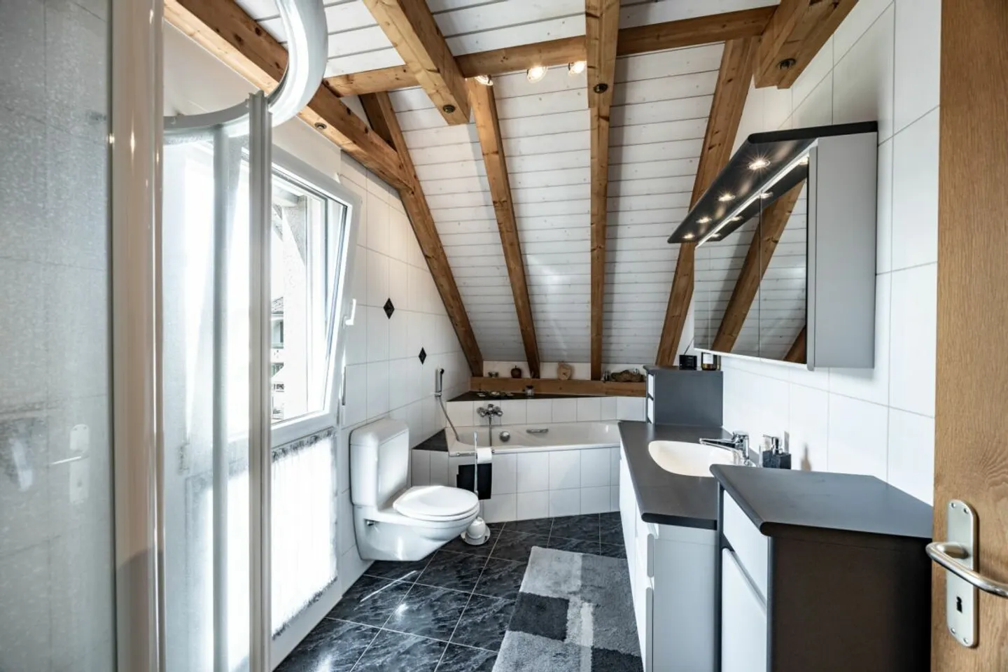 Gemütliche Maisonette in Huttwil - Foto 6 von 12