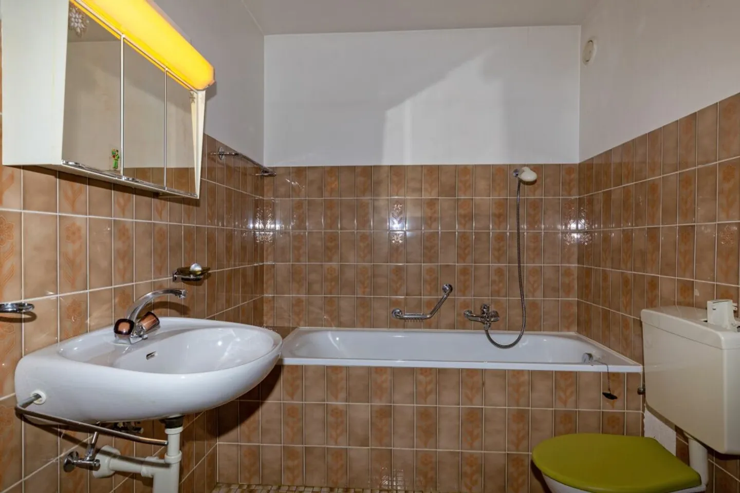 Attique de 2,5 p à rénover - Photo 7 sur 11