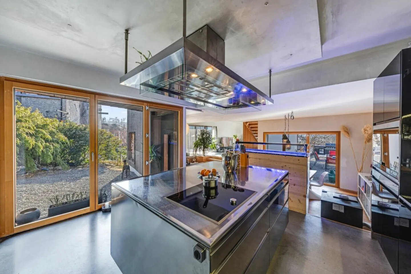 Wunderschöne Architektenvilla mit 5,5 Zimmern - Foto 7 von 13