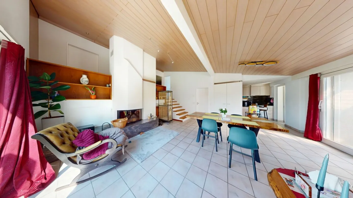 Family Dream in Zofingen - Single Family House with Large Garden and Lots of Potential - Photo 4 of 13