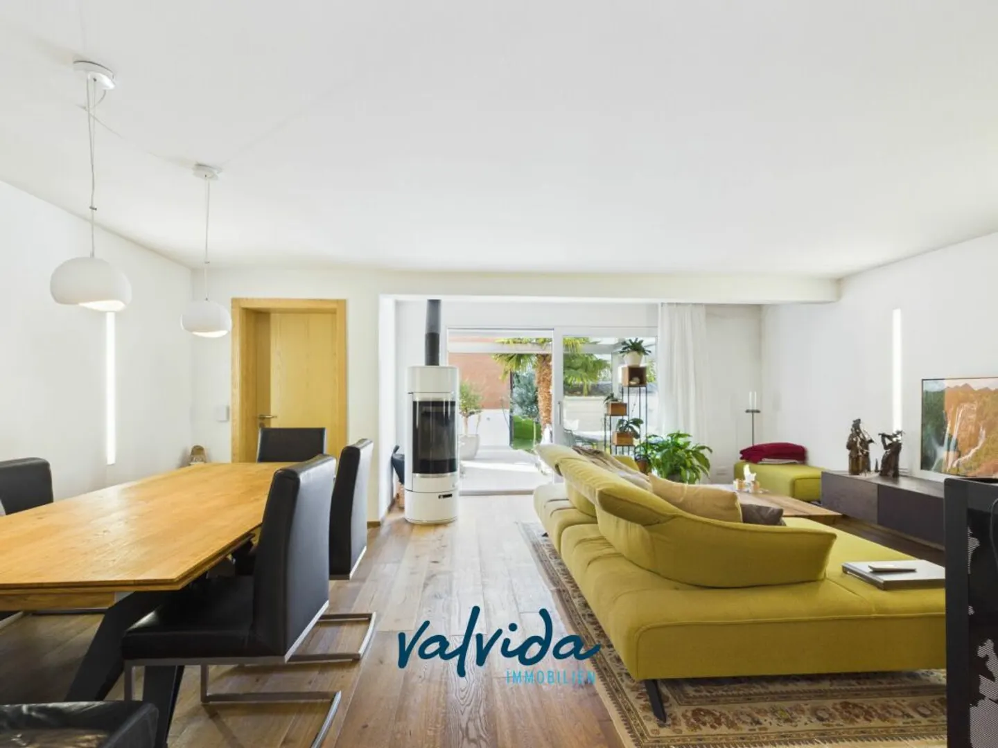 Geräumiges Reihenhaus in Gampel - Foto 1 von 13