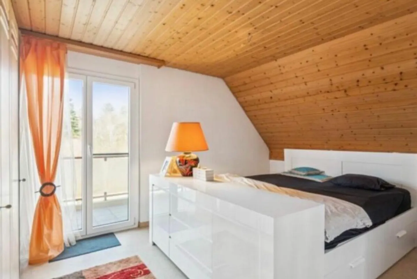 Stilvolle Duplexwohnung in Dotzigen - Foto 5 von 13