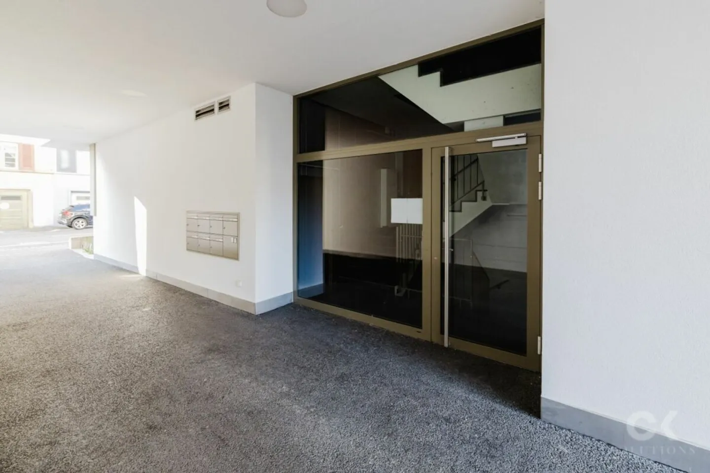 Moderno appartamento Minergie con idillio di giardino in posizione centrale - Foto 4 di 13