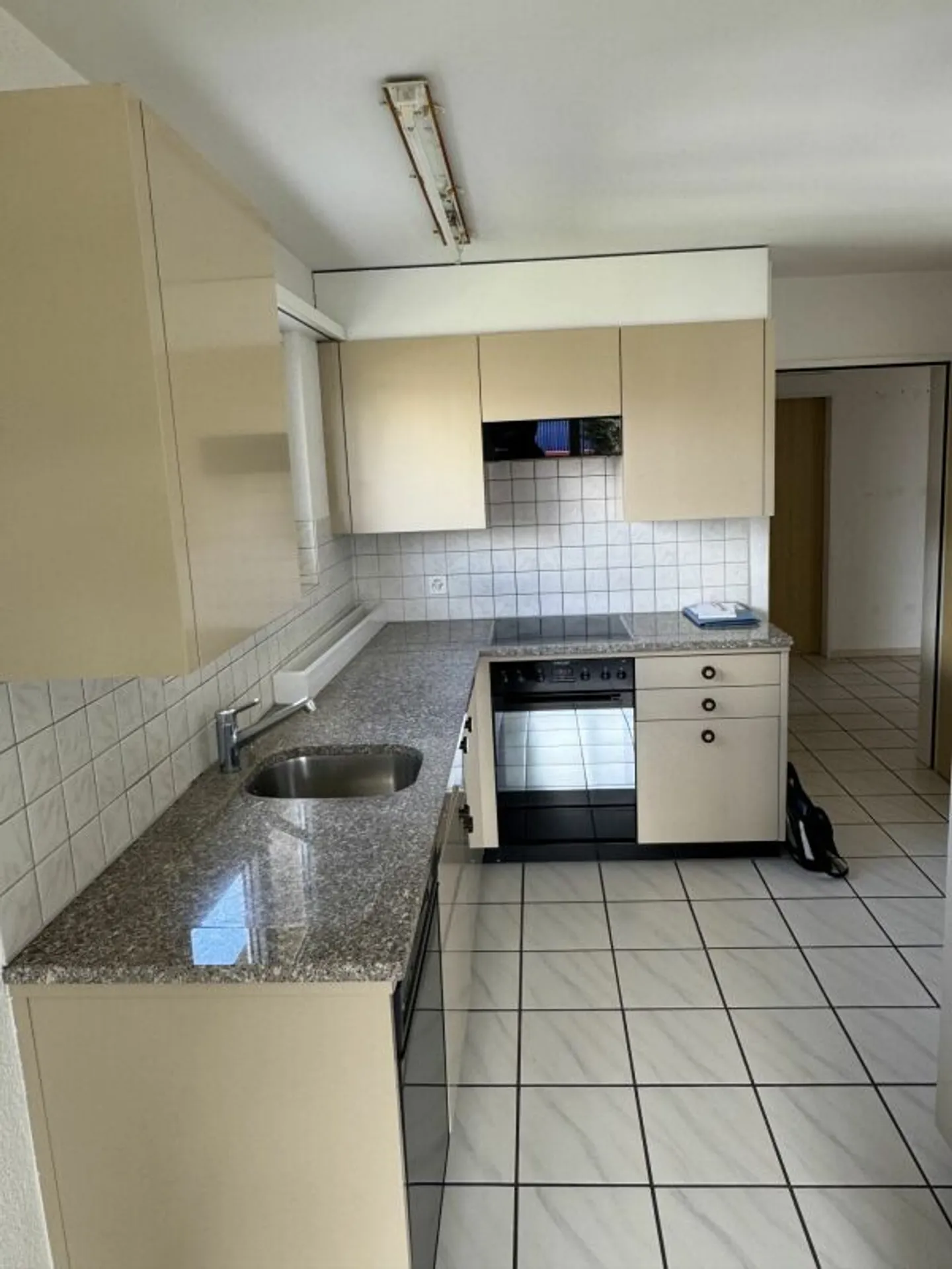 Beautiful 3.5-room ground floor apartment with seating area - Photo 9 of 13