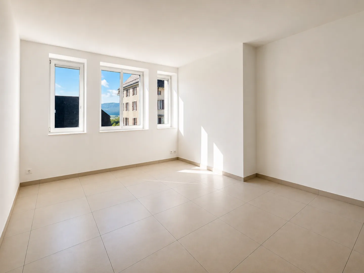 Ampio e luminoso appartamento di 5,5 stanze con terrazza - Foto 9 di 13