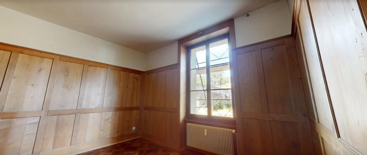 Grosszügige 5-Zimmer-Wohnung in ehemaligem Bauernhaus - Foto 5 von 13