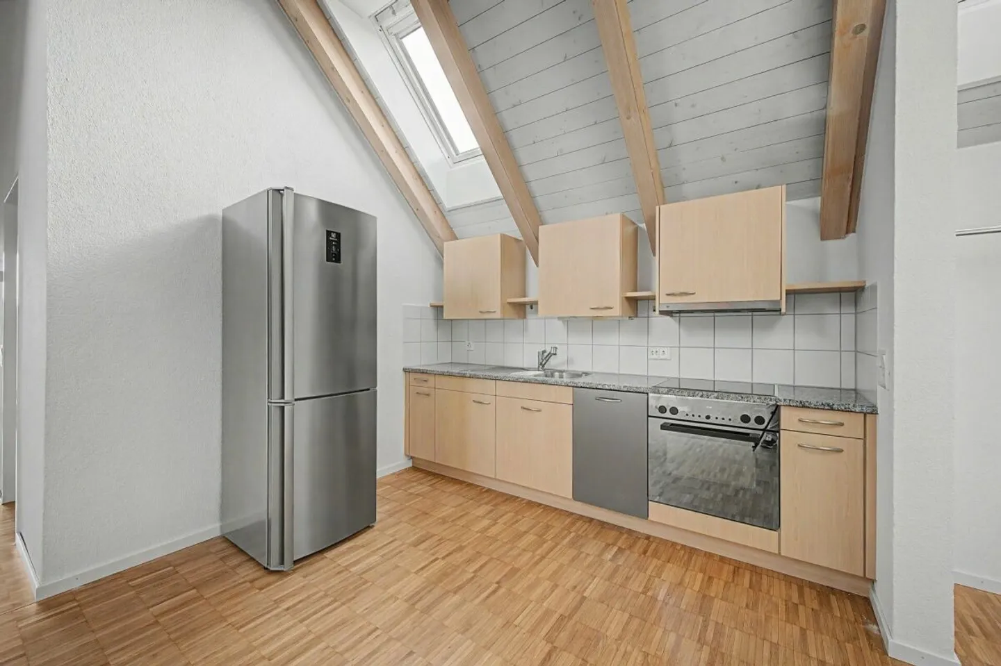 Cozy 2.5-room apartment in a green environment - Photo 2 of 12