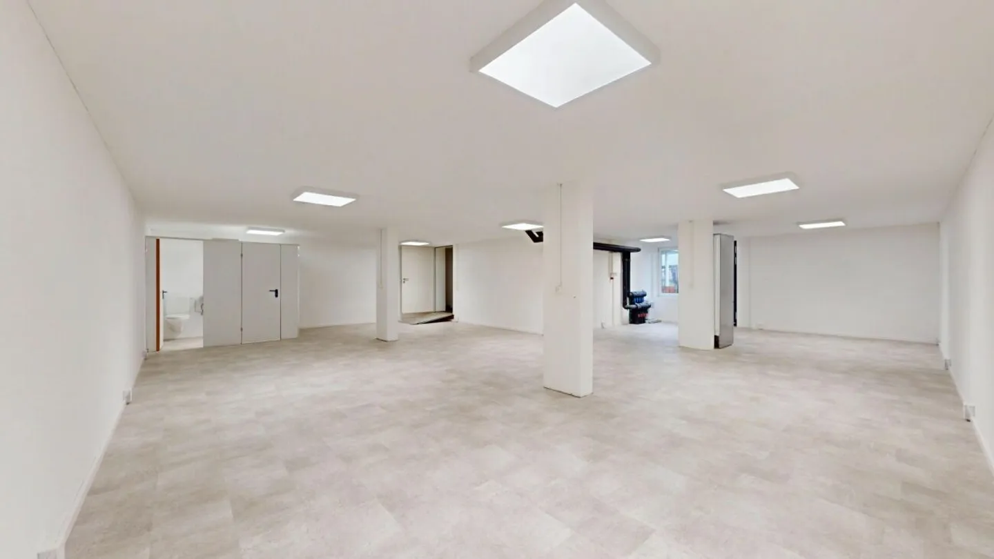 Ampio Spazio Hobby con Terrazza - Foto 1 di 7